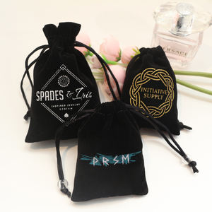 ถุงกำมะหยี่สีดำพิมพ์โลโก้ตามสั่ง ถุงใส่เครื่องประดับแบบมีเชือกผูก ขนาดเล็ก สำหรับใส่กำไล สร้อยข้อมือ แหวน ต่างหู - Product Image 5