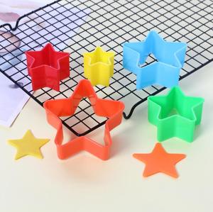 Pastry Biscuit fondant khuôn hoa tròn vuông sao hình trái tim dập nhựa giáng sinh Gingerbread <span class=keywords><strong>Cookie</strong></span> Máy cắt Bộ - Product Image 3