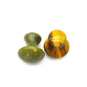 Masajeador Facial de Ojo de Tigre Natural Tallado a Mano para Aliviar Arrugas y Relajar los Músculos, Nuevo - Product Image 2