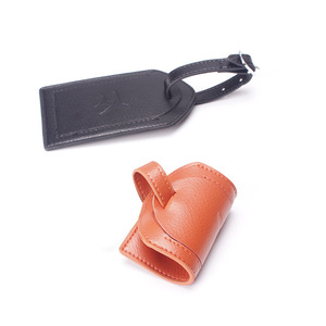 Étiquette de bagage personnalisée en cuir PU noir/orange avec logo estampé à chaud pour nom et identification - Product Image 4