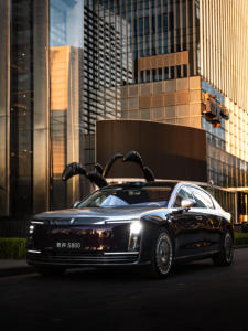 工厂直供华为MAEXTRO S800豪华轿车：中国新能源出口电动汽车 - Product Image 6