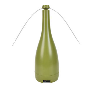 Ventilatore Repellente per Mosche Vertak a Forma di Bottiglia di Vino, Ricaricabile, 14 Ore di Autonomia, per Esterni - Product Image 5