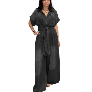 Nouvelle Arrivée Combinaison en Jean Chic pour Femme à Col Boutonné, Manches Courtes, Coupe Ample et Jambes Larges, Tendance - Product Image 2