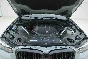 Voiture d'Occasion BMW X3 M40i Version Essence, Années Modèle 2022-2024, en Stock à Vendre - Product Image 4