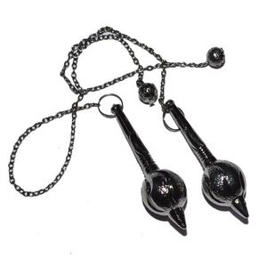 Diminuto 3-péndulos de Metal negro Isis con cadena de Chakra, péndulos metálicos negros al por mayor - Product Image 1