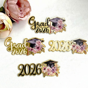 Adornos Acrílicos para Pastel de Graduación con Diseño de Gorro Floral 2026, Tema de Miel y Dulzura, para Decoración de Fiestas de Graduación - Product Image 2