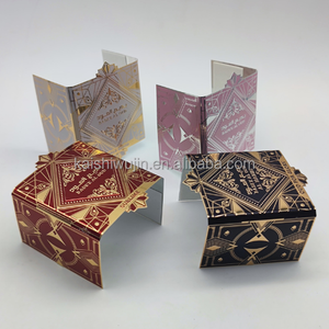 ملصق معدني منقوش من الألومنيوم مع لاصق للتغليف الفاخر - Product Image 1