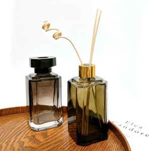 Botella difusora biselada de calidad superior, gran oferta, botella de vidrio difusora de 200ml de lujo - Product Image 1