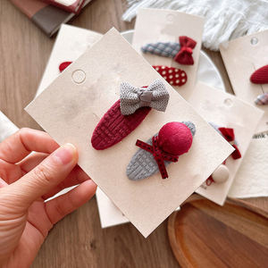 Ensemble de pinces à cheveux MIO série rouge, pinces à cheveux en tissu à nœud pour filles, accessoires pour cheveux pour enfants, 2 pièces/ensemble, pinces latérales en forme de cœur et d'étoile faites à la main - Product Image 6