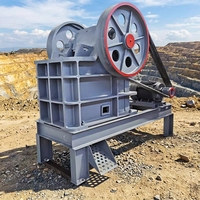 Mini Trituradora de Mandíbulas Móvil Pequeña con Motor y Cribado por Vibración, Mini Trituradora de Concreto Móvil Africana