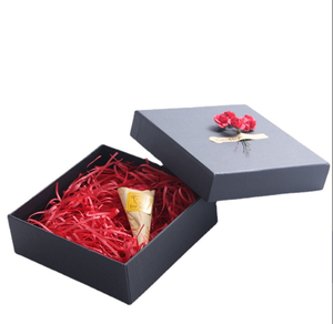 Boîte cadeau rigide noire de haute qualité en carton premium avec découpe précise - Product Image 1