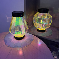 Lanterne suspendue en PET irisé à énergie solaire - Design d'art populaire - Fabrication artisanale écologique - Plastique imperméable - Jardin intérieur