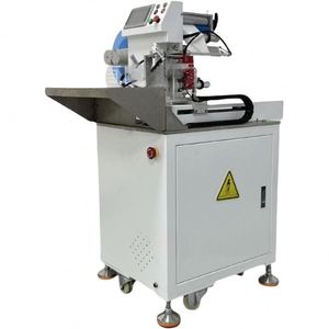 Machine d'étiquetage commerciale entièrement automatique pour lignes d'assemblage, câbles de données, cordons, tuyaux d'air en plastique et faisceaux de câbles - Product Image 2