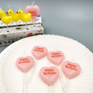 Velas de cumpleaños de parafina con forma de corazón rosa para decoración de pasteles - Product Image 3