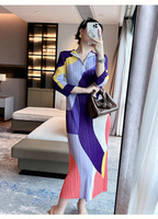 Robe plissée style Miyake pour femme, nouvelle collection été, imprimée, à manches courtes, col unique, coupe ajustée, élégante