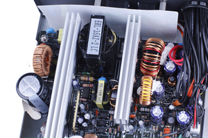 พาวเวอร์ซัพพลายแบบโมดูลาร์ 80Plus ATX กึ่งโมดูลาร์ <span class=keywords><strong>600W</strong></span> APFC Switching <span class=keywords><strong>PSU</strong></span> - Product Image 6