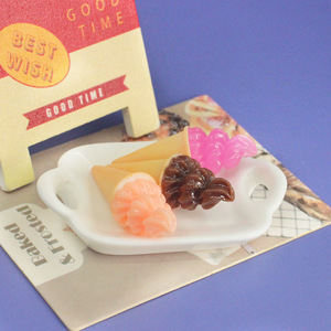 Cabujón de resina con forma de cono de helado simulado para adornos de comida en miniatura DIY, accesorios para pegamento cremoso - Product Image 3