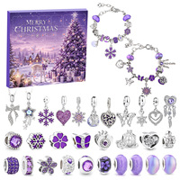 Calendrier de l'Avent de Noël : Kit de Fabrication de Bijoux DIY pour Bracelet à Breloques, Coffret Surprise de Compte à Rebours de Noël, Perles Émaillées Festives et Pendentifs – Cadeau