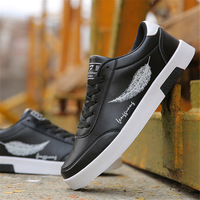 Chaussures de sport pour hommes de haute qualité, style jeune, simple, confortable et élégant, à lacets, respirantes, chaussures de marche pour hommes