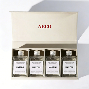 Boîte cadeau de parfum personnalisée écologique avec impression flexo certifiée, laminage mat et fermeture magnétique pour votre marque - Product Image 1