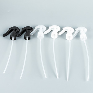 Pulverizador de bomba de plástico 24/410 PP Gatillo a prueba de fugas Niebla fina para botellas cosméticas Disponible en blanco Negro Natural - Product Image 5