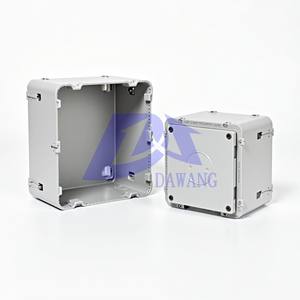 Pièces d'enclosure pour dispositifs médicaux en acier inoxydable usinées par CNC avec électroérosion à fil pour la ventilation et le blindage EMI - Product Image 1