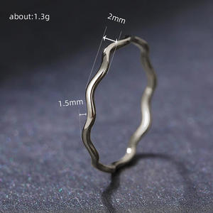 T0186 Anello Moderno in Acciaio Inossidabile Unisex per Uso Quotidiano Design Semplice Gioielli alla Moda - Product Image 4