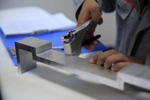 Éclairage linéaire de profil mené par extrusion en aluminium imperméable <span class=keywords><strong>2040</strong></span> profil en aluminium de fente de l'extrusion T 20*40 - Product Image 6