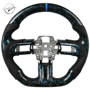 Volant de course en fibre de carbone avec éclairage LED personnalisé pour Ford Mustang GT modèles 2018-2019 - Product Image 1