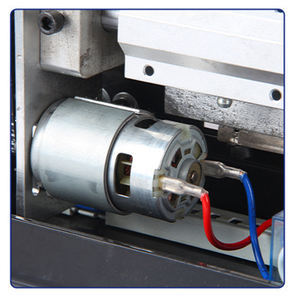 20D 1030 Machine à rouler les cigares électrique automatique Machine à rouler les embouts de filtre de balle de maïs - Product Image 4