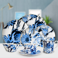 Mug Porselen Biru Indigo Bermotif Bunga dengan Pinggiran Emas, Cangkir Kopi Desainer, Peralatan Minum Teh Botani, Hadiah Pernikahan untuk Teh Sore