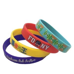 สายรัดข้อมือซิลิโคนเป็นมิตรกับสิ่งแวดล้อมสำหรับงานปาร์ตี้คริสต์มาส ฮาโลวีน และวันแห่งความเป็นสิ่งศักดิ์สิทธิ์ - Product Image 6