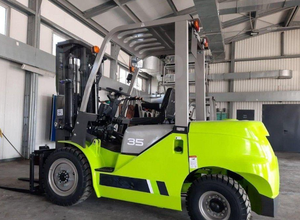 Precio de descuento Carretillas elevadoras diésel Zoomlion 1T <span class=keywords><strong>2T</strong></span> 3T 3,5 T 5T Carretillas elevadoras pequeñas FD30Z FD35Z FD38Z 4WD Mástil de dos etapas todoterreno en stock - Product Image 4