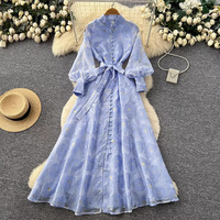 Robe brodée jacquard à col montant, manches lanternes, taille haute, style vintage, longueur midi