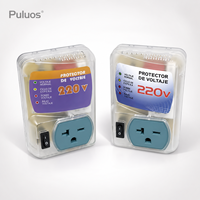 Protecteur de tension Puluos KE-V010 120V avec une intensité de courant de 20A et une protection automatique des appareils électriques