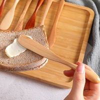 Couteau à beurre en bois naturel, cuisine de la main, créatif exquise couteau à fromage, outils en bois fait à la main