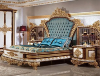 Europäisches Königliches Geschnitztes Holz-Bett, Luxuriöses Antikes Kingsize-Bett, Klassisches Goldenes Hochlehner-Bett, Schlafzimmer-Möbelset für Kalifornische Größen