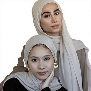 Foulard Hijab Sharut 180*80cm en Gros – Fournisseur de Voiles Unis, Châles et Écharpes Musulmanes Extensibles en Jersey de Coton - Product Image 3