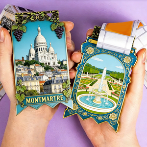 Médailles de compétition sportive personnalisées pour jeunes en métal Taekwondo et Football avec finition plaquée or et attache de ruban - Product Image 1