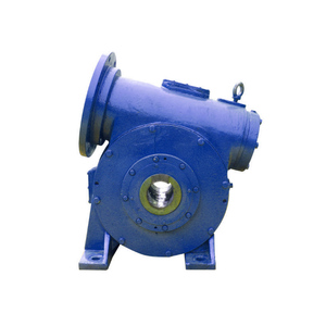 Réducteur de vitesse à engrenages hélicoïdaux enveloppants pour machine de vulcanisation de pneus - Product Image 1