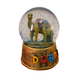 Souvenir turistico personalizzato snowglobe in vetro dubai snow globe con cammello