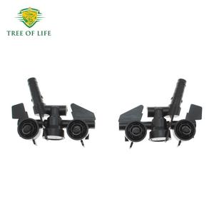 Buses de lave-phares BMW Série 3 E46 61674290867 61674290868 Gauche Droite Pare-chocs Avant Injecteurs en Plastique - Product Image 1