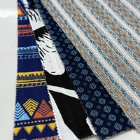 100% Baumwollstoff 120gsm 142cm Breite Leichtgewichtiges Gewebtes Baumwolltextil für Hemden Kleider Bekleidung
