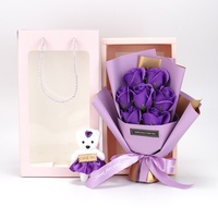 Bouquet de 7 roses artificielles en savon, style naturel, fait main en usine, avec ours en peluche, coffret cadeau pour la Saint-Valentin et la Fête des Mères