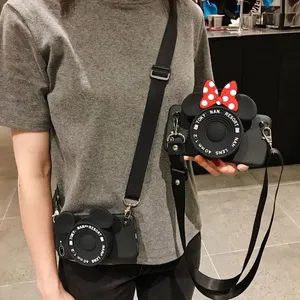 Dessin animé caméra téléphone sac Silicone bandoulière fronde <span class=keywords><strong>Mickey</strong></span> portefeuille téléphone étui pour <span class=keywords><strong>Iphone</strong></span> 16 15 14 Plus 13 Pro Max 12 <span class=keywords><strong>11</strong></span> couverture arrière - Product Image 6