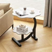 Table d'appoint moderne en forme de fleur, table d'appoint en forme de C pour canapé, table d'appoint créative à base incurvée pour chambre à coucher, salon