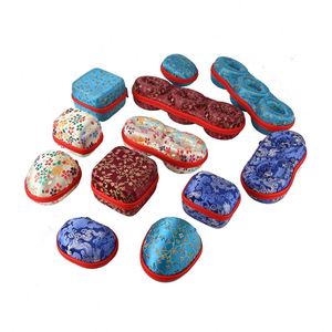 Boîtes de rangement pour montres en EVA portables rigides avec fermeture éclair en fibre de carbone OEM personnalisées - Product Image 3