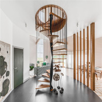 Ace Escalier en colimaçon en fonte forgé pour l'extérieur Escalier en colimaçon en bois massif à arc incurvé haut de gamme