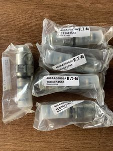 1CE30F35S5 406AA00005A IH Vanne de contrôle hydraulique sectionnelle haute pression en fonte d'origine fabriquée en Chine HYDRAULICS - Product Image 5