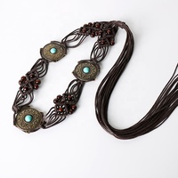 Nouvelle collection de ceintures en maille : Robe femme 2025 de haute qualité avec ceinture de style ethnique et chaîne de taille décorée d'un nœud de pull